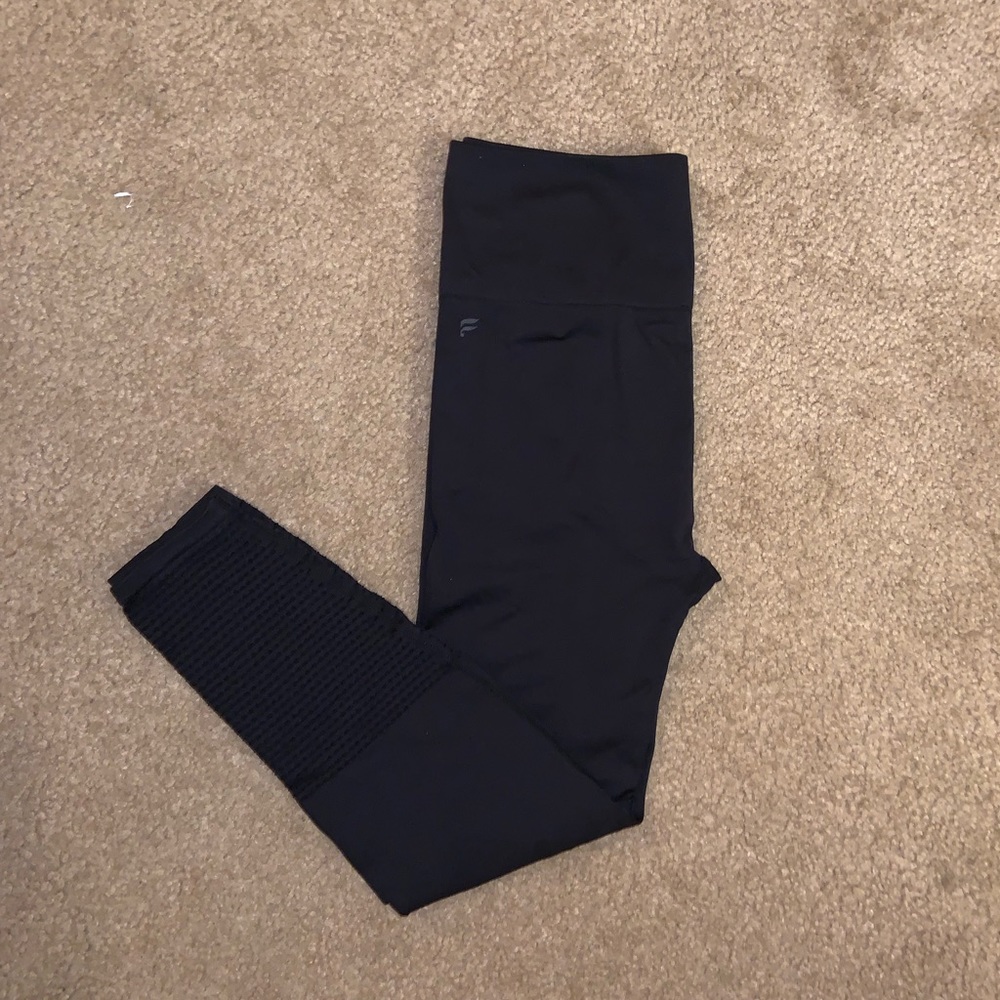 Black leggings